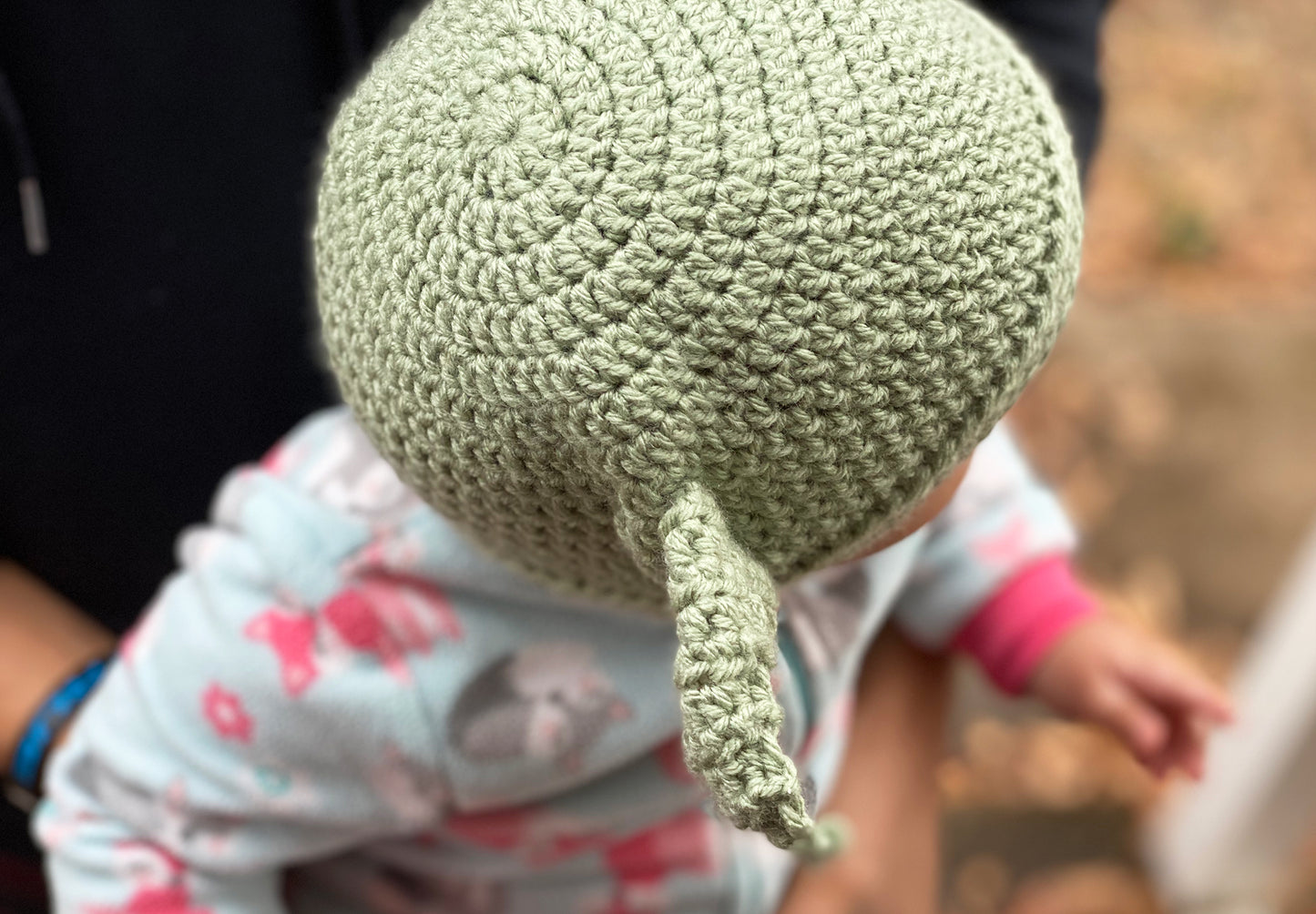 Baby Yoda Hat | Grogu Beanie | Star Wars Costume Hat for Teens & Adults | Cosplay | Gift | Photo Prop